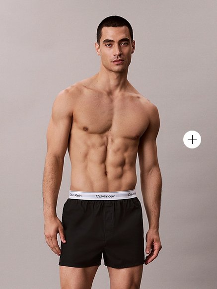 CALVIN KLEIN — photo 2